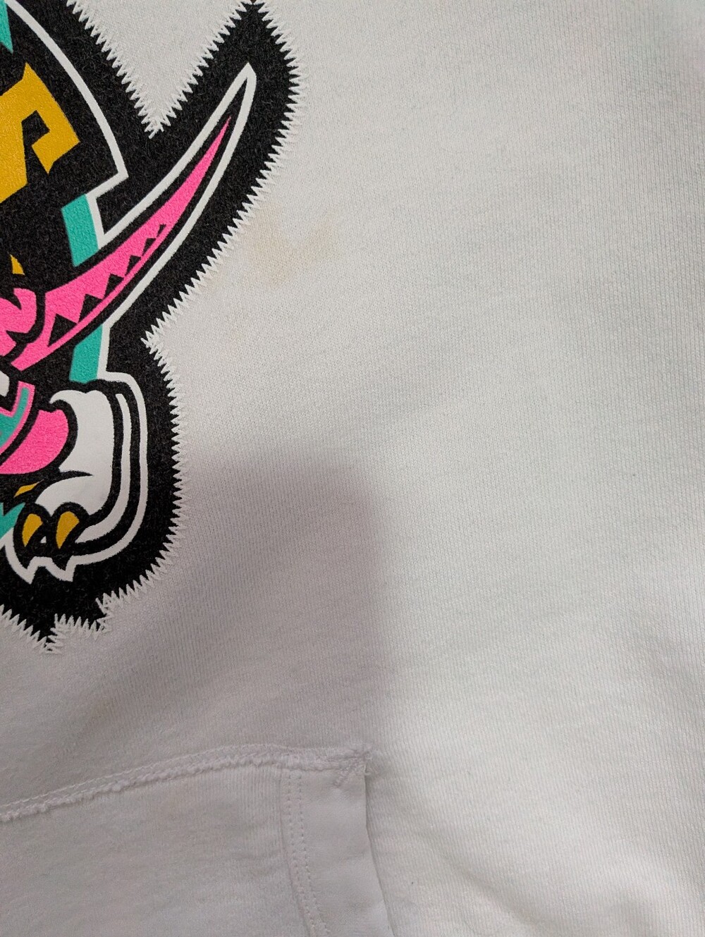 Toronto Raptors NBA Logo White Pullover Hoodie Mitchell & Ness Men's XL - Picture 12 of 12